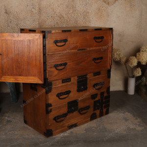 Antique Japanese Isho Tansu Clothing Chest, Meiji Period, 1868-1911 | SKU: 26J-B0039 - 2