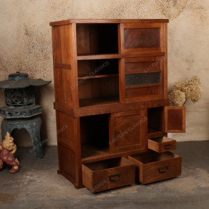 Antique Japanese Mizuya Tansu (Stacking Kitchen Cabinet), Taisho era, 1912-1926 | SKU: 26J-C024 - 2