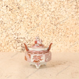Vintage Japanese Kutani-style porcelain koro (incense burner), Late Showa 1966-1989 | SKU: 26J-0313-2 - 2