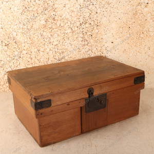 Antique Japanese Hinoki Wood Storage Chest, Mid Showa 1946-1965 | SKU: 26J-0441 - 1