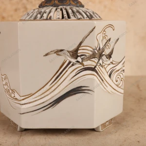 Vintage Japanese Porcelain Koro (Incense Burner), Mid Showa 1946-1965 | SKU: 26J-0696 - 2