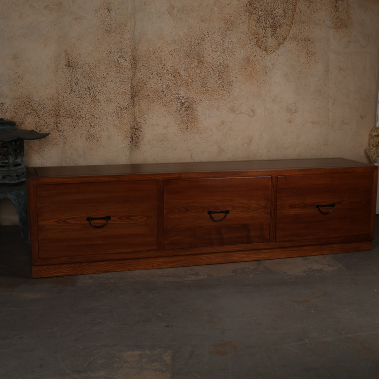 Japanese tansu style console chest 260215
