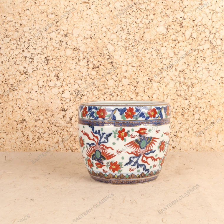 Antique Japanese Imari Porcelain Cachepot with Ho-o Phoenix Decoration, Taisho era, 1912-1926 | SKU: 26J-0678-2 - 1