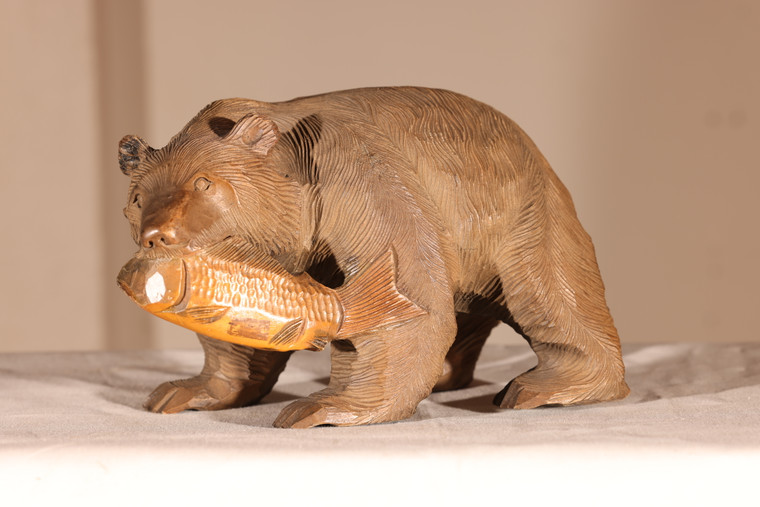 Japanese Wooden Hokkaido Ainu Bear Carving (23F-50-1)