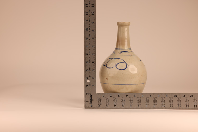 Vintage Japanese Sake Bottle Tokkuri (23M164-1)