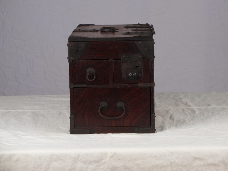 Antique Japanese Kakesuzuri Ink Box (23M140-1)