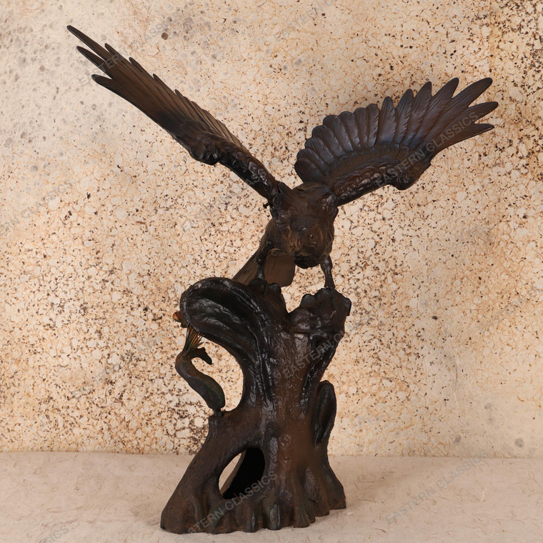 Antique Japanese Hawk — Iron, 1920, Taisho Era (SKU: 25M-307) - 1