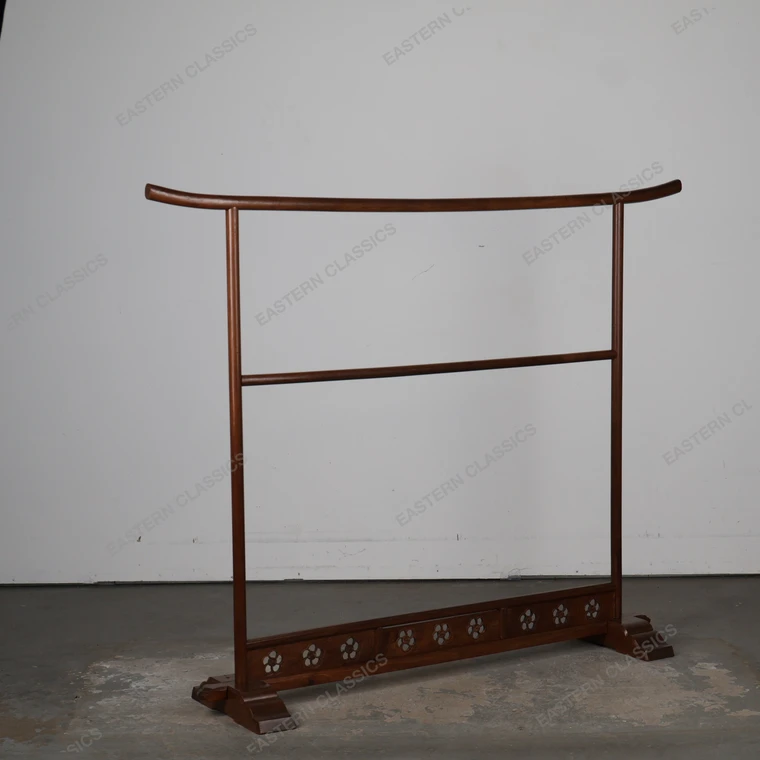 Vintage Japanese Kimono Hanger (SKU: 25D-003-2) -