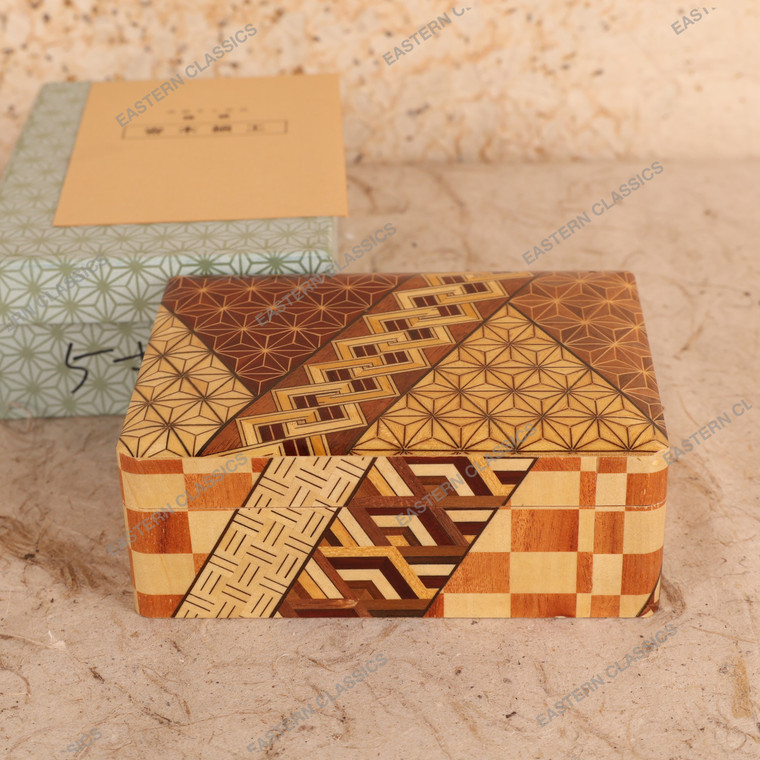 Antique Or Vintage Japanese Item Md12 (SKU: MD12) -