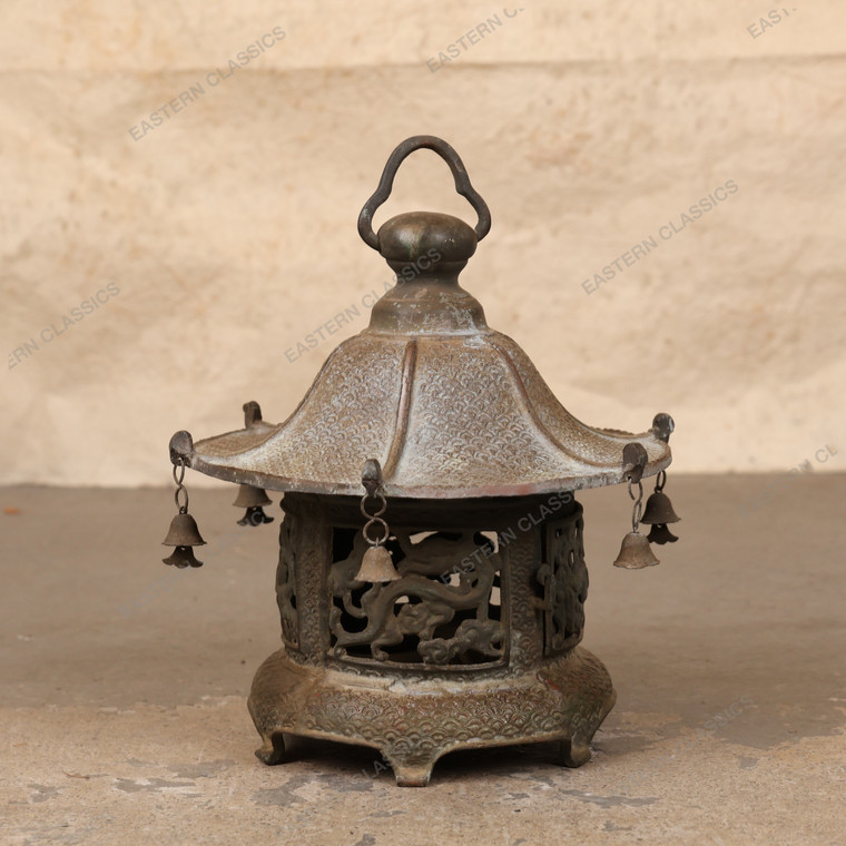 Lanterns Antique Japanese Lantern 1912 1926 — Bronze, Taisho Era (SKU: 26M-872-1) - 1