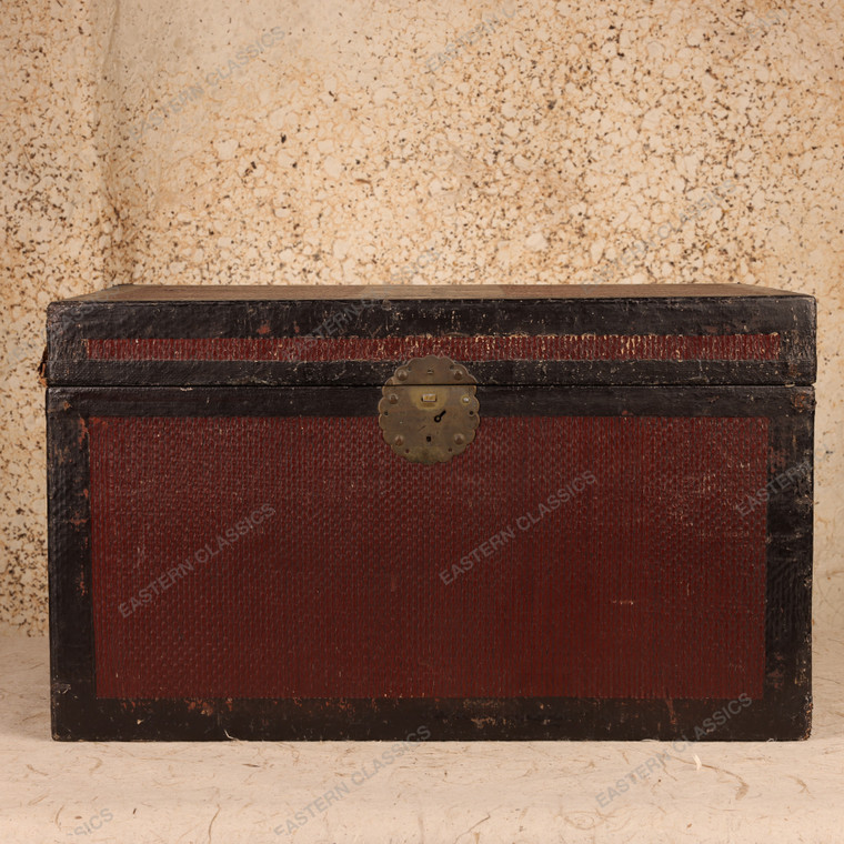Antique Japanese Nagamochi Storage Trunk, Taisho Period 1912-1926 | SKU: 26M-586 -1
