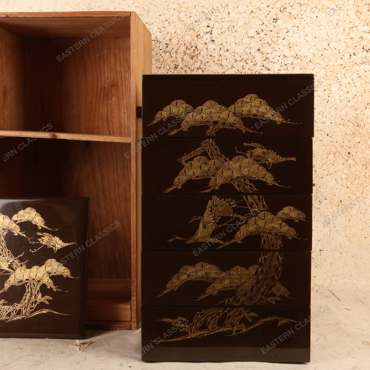Vintage Japanese Lacquer Jubako Stacking Box Set with Gold Maki-e Pine and Crane Decoration, Early Showa 1927-1945 | SKU: 26M-578 - 3
