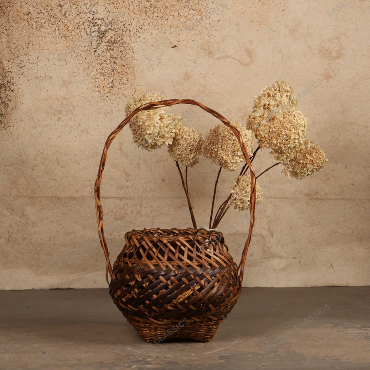 Vintage Japanese Ikebana Hanakago (Flower Basket) with Fitted Metal Liner, Late Showa Era, 1966-1989 | SKU: 26J-0493 - 1