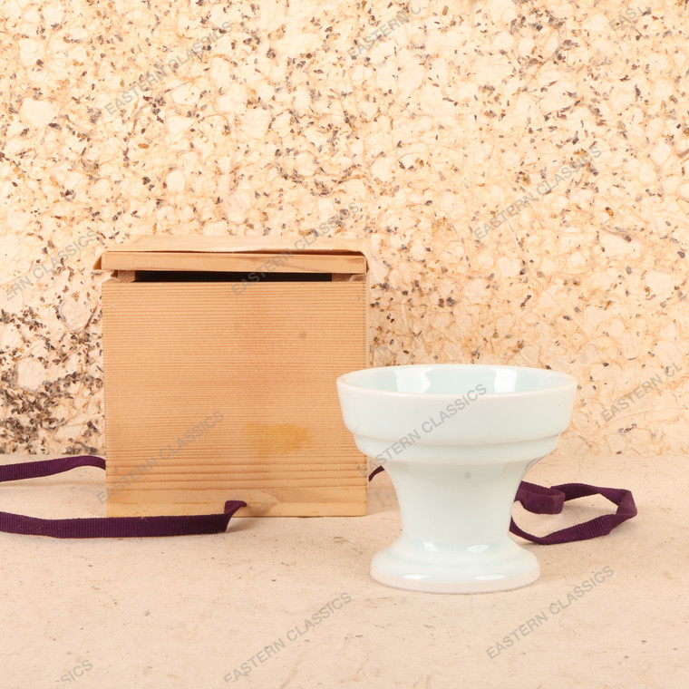 Vintage Japanese Porcelain Koro (Incense Burner), Late Showa 1966-1989 | SKU: 26J-0325 - 1