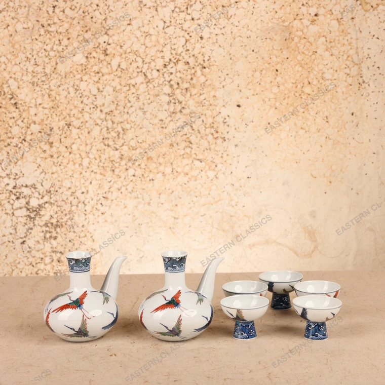 Vintage Japanese Porcelain Sake Set (Tokkuri and Sakazuki), Early Showa 1927-1945 | SKU: 26J-0489 - 1