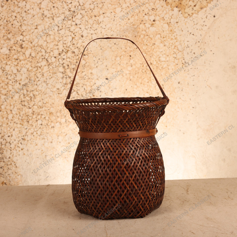 Vintage Japanese Hanakago Bamboo Flower Basket with Original Node Liner, Late Showa 1966-1989 | SKU: 26J-0518 - 1