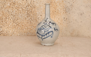 Vintage Japanese Sake Jar Tokkuri Bottle (22S-92-1)