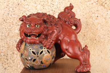 Japanese Shishi Lion Kutani Okimono Display Statue (22S-93)