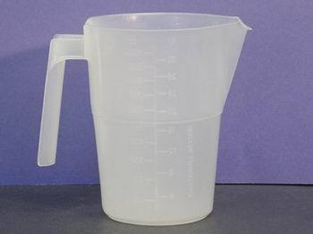 MEASURE GRADUATED PLASTIC 34oz CLEAR w/SPOUT & HANDLE AUTOCLAVEABLE (00032)