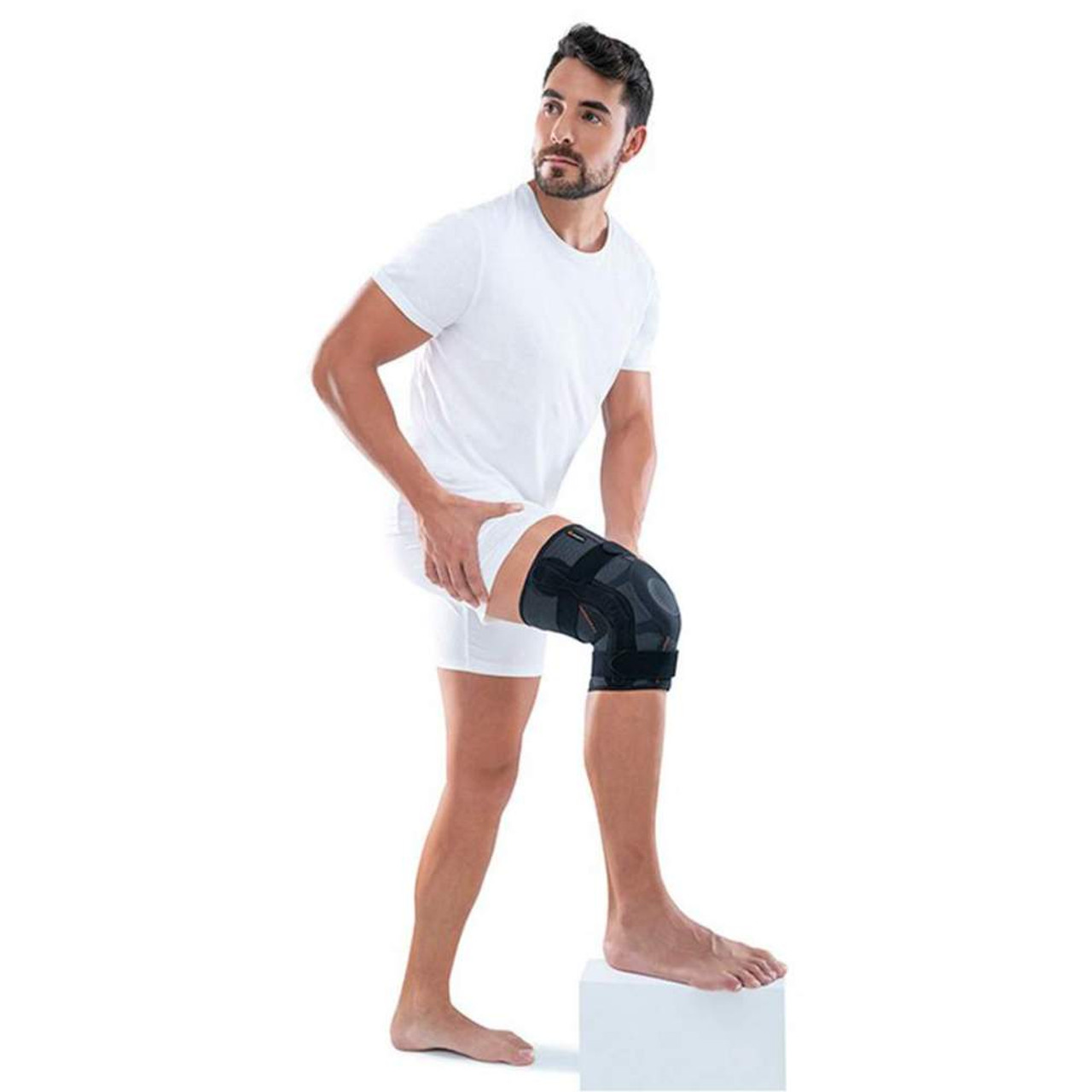 FUNCTIONAL ELASTIC KNEE SUPPORTS w/ JOINTS - LG/4, TGO487-LG