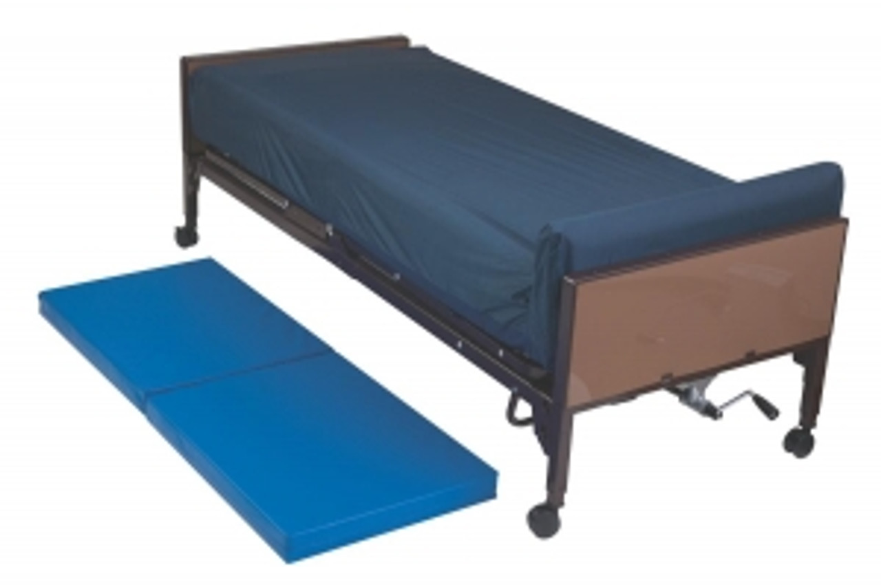 Our most economical fall mats help reduce risk of injury from a fall from the bed
Made of absorbent high-compression foam
Durable, easy-to-clean vinyl cover