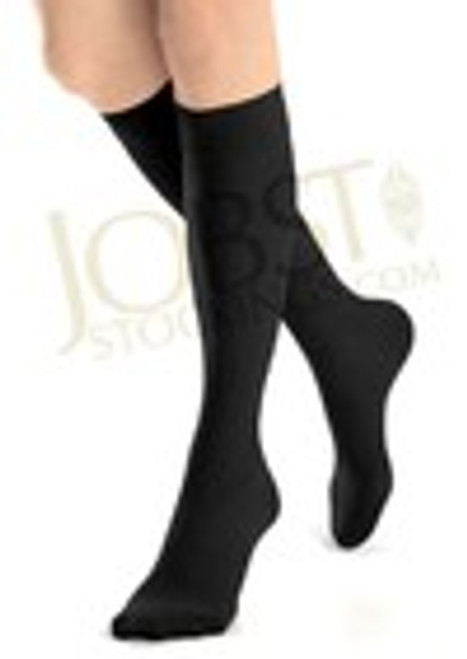 BSN 7521743 JOBST SOFTFIT OPAQUE KNEE HIGH CLOSED TOE, SIZE S, 20-30MMHG, NATURAL PR/1 (BSN 7521743)