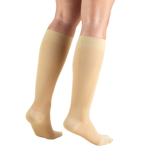 TRUFORM 8865BG-L Compression Socks 20-30 mmHg Below-knee, Closed-toe, Beige, short [15"], Large, Pair