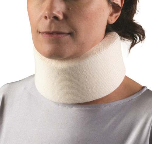 EA/1 OTC FIRM FOAM CERVICAL COLLAR (NARROW) DEPTH: 2½" WHITE Medium