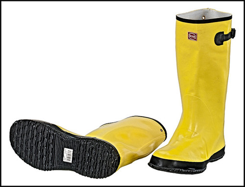 Tipco Size 9 Yellow Slush Boots (#DIA-91-9)