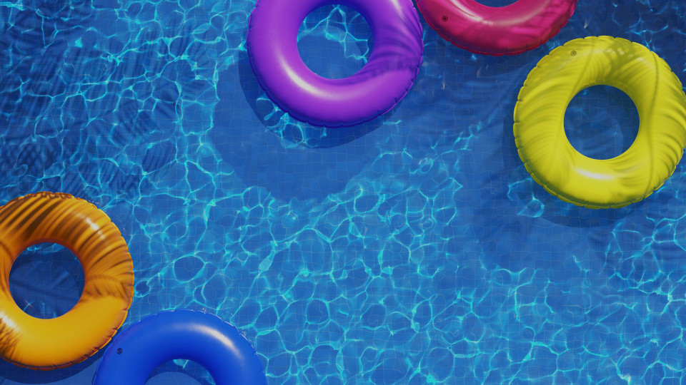 Tips For Enjoying Your Pool in The Final Months of Summer