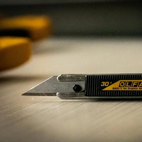 olfa OLFA 9mm Stainless Steel Graphics Knife with 30-Degree Precision Blade SAC-1 