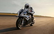 LA NUEVA BMW S 1000 RR: ¡CADA VEZ MÁS M!