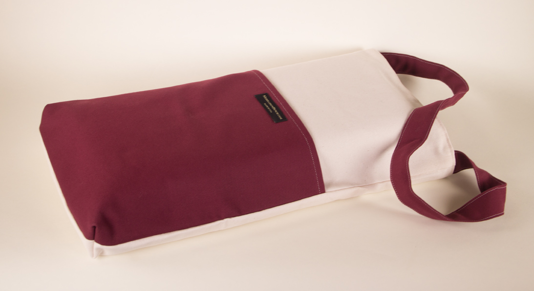 bench shoulder bag