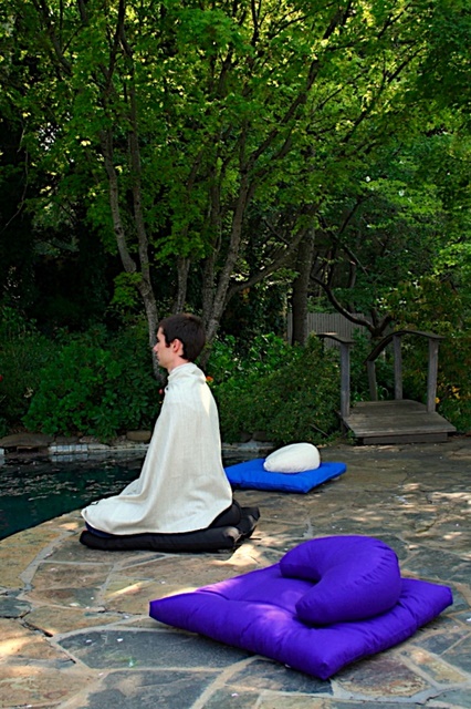 Meditation pillow and zabuton