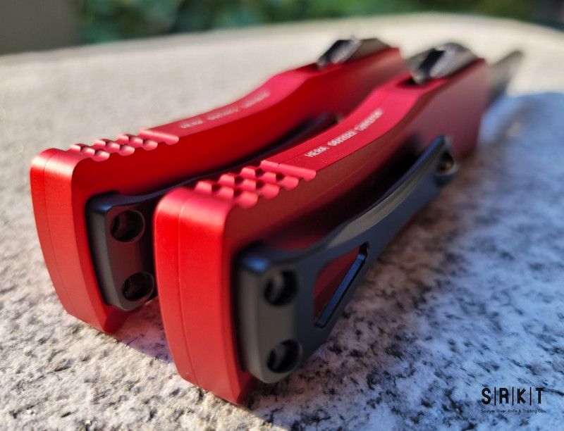 Microtech Hera One-Side Serrate Red 702-3RD @ SRKT Black Coated