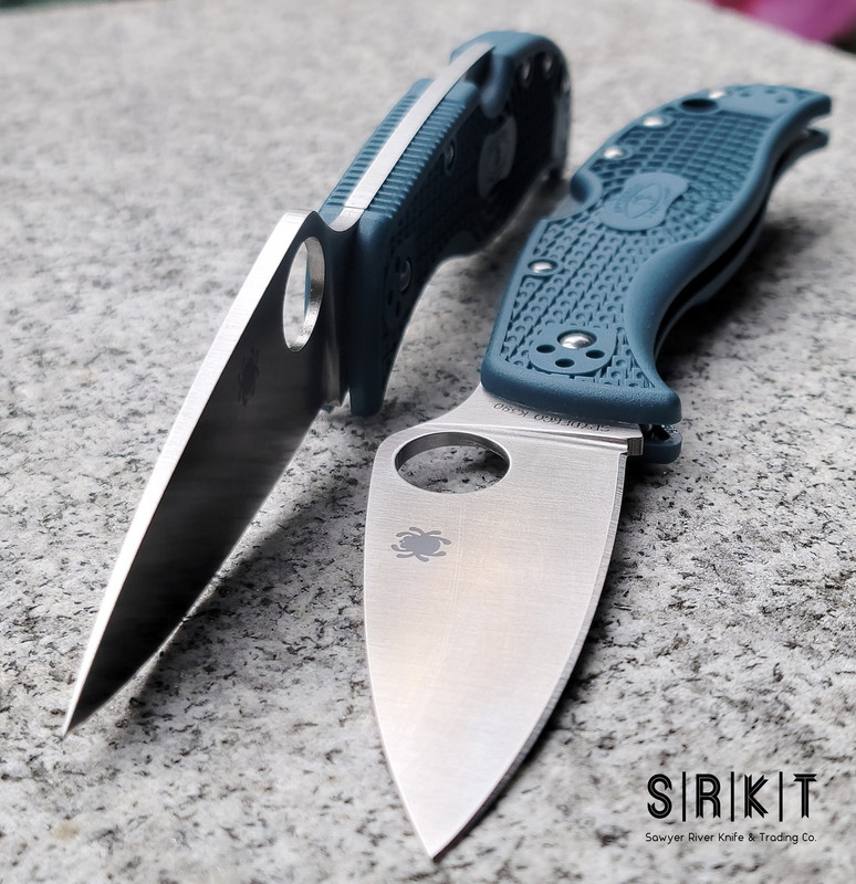 Spyderco LeafJumper C262PBLK390 Satin K390 Plain Leaf Blade Spyderco LeafJumper C262PBLK390 Satin K390 Plain Leaf Blade