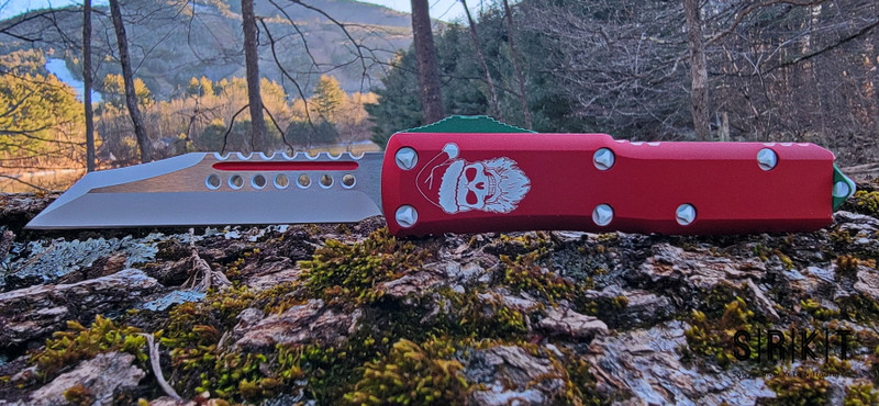 Microtech Signature Series UTX-85 OTF Candy Cane 719W-1CMAS