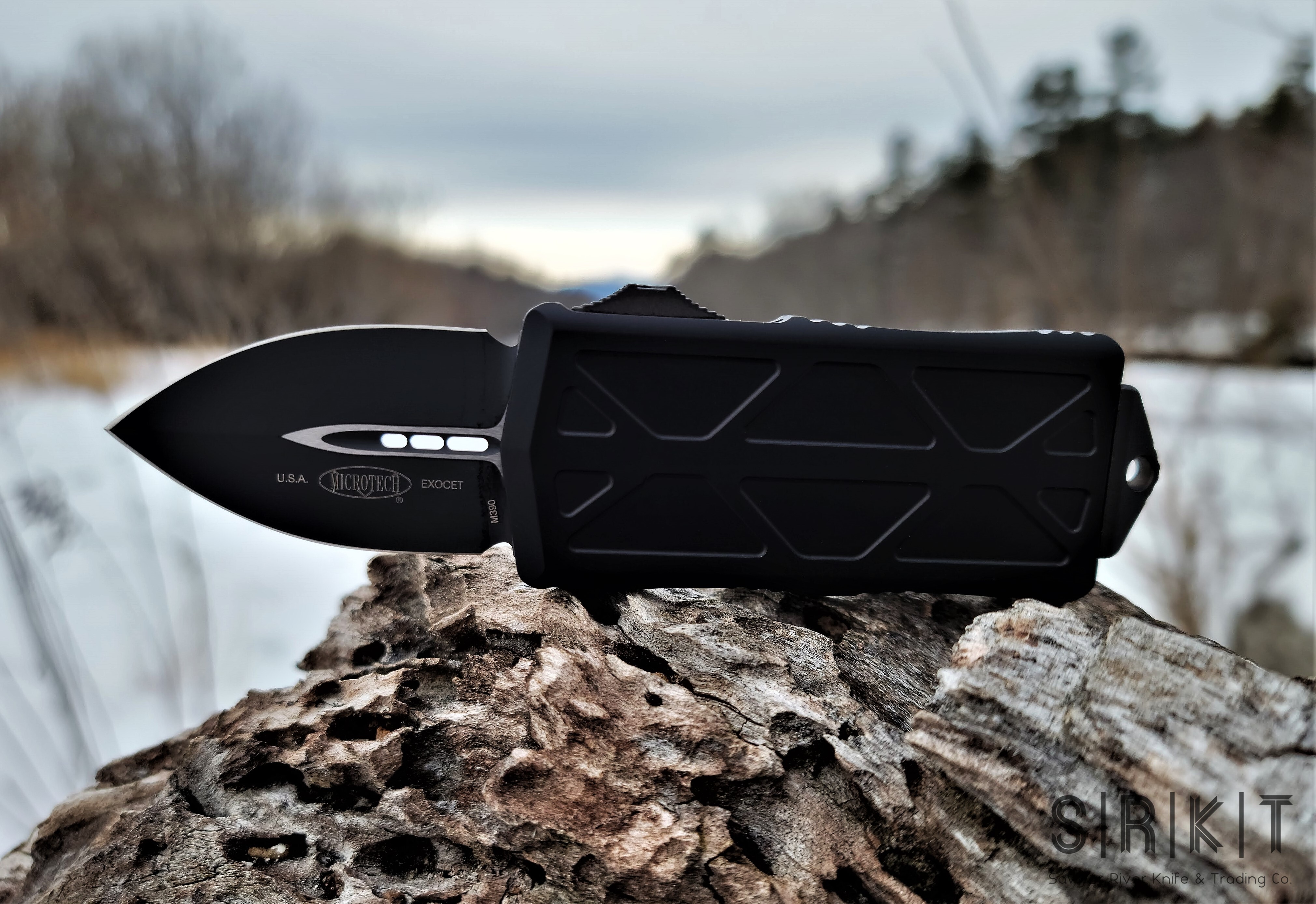 Microtech Exocet OTF 157-1T @ SRKT Tactical Black Dagger Blade