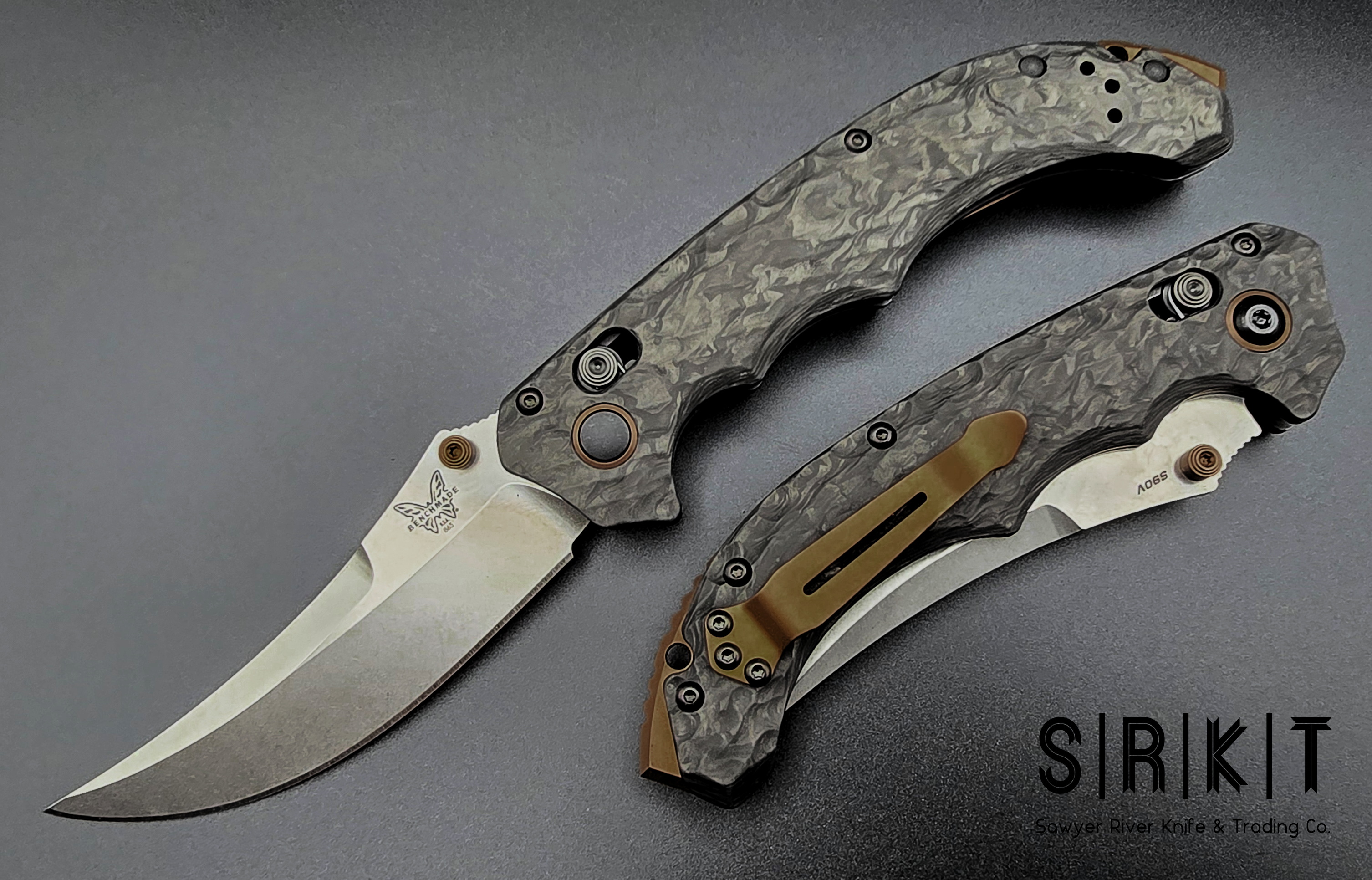 Benchmade Mini Bedlam Manual Axis Lock CPM-S90V Scimitar Blade