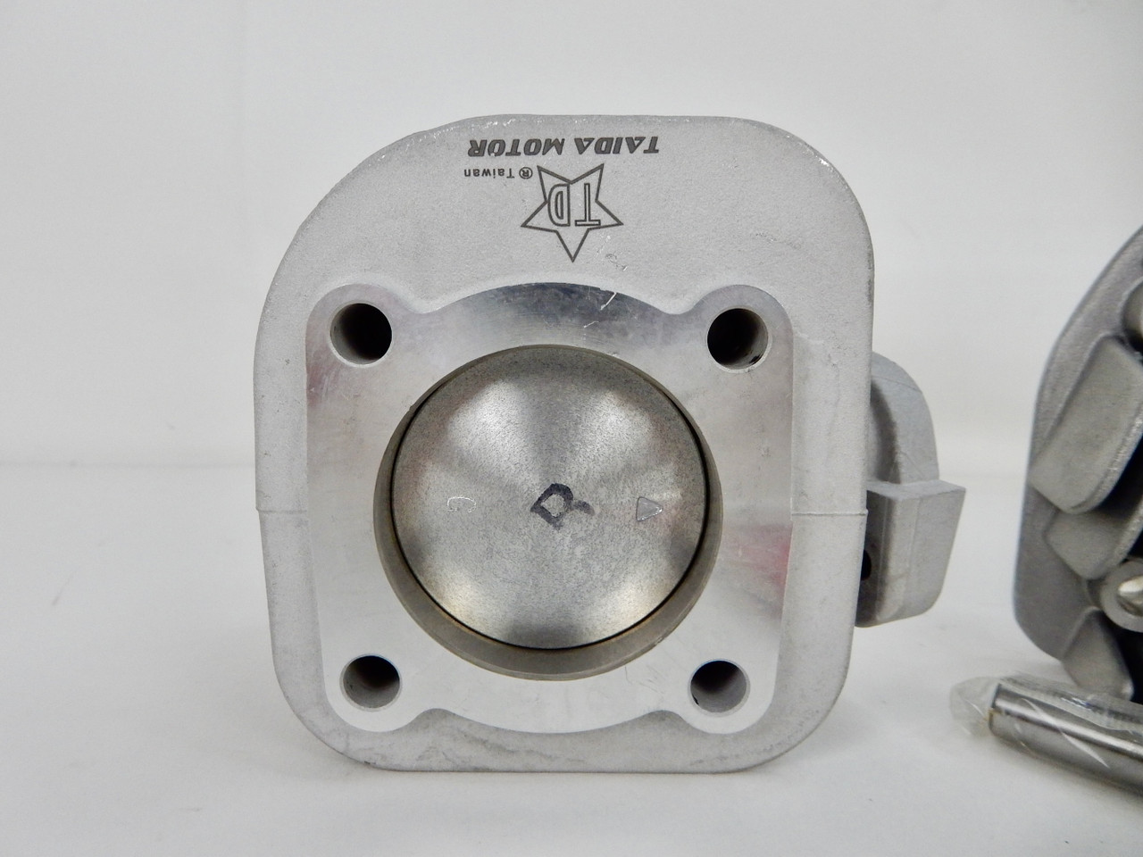 TAIDA (47mm BORE) ALUMINUM CERAMIC CYLINDER BIG BORE KIT (10mm) JOG MINARELLI 