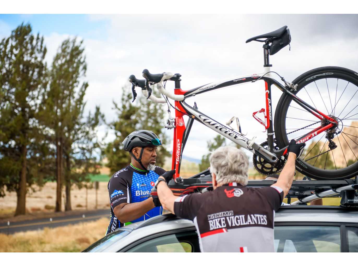 upright roof bike rack