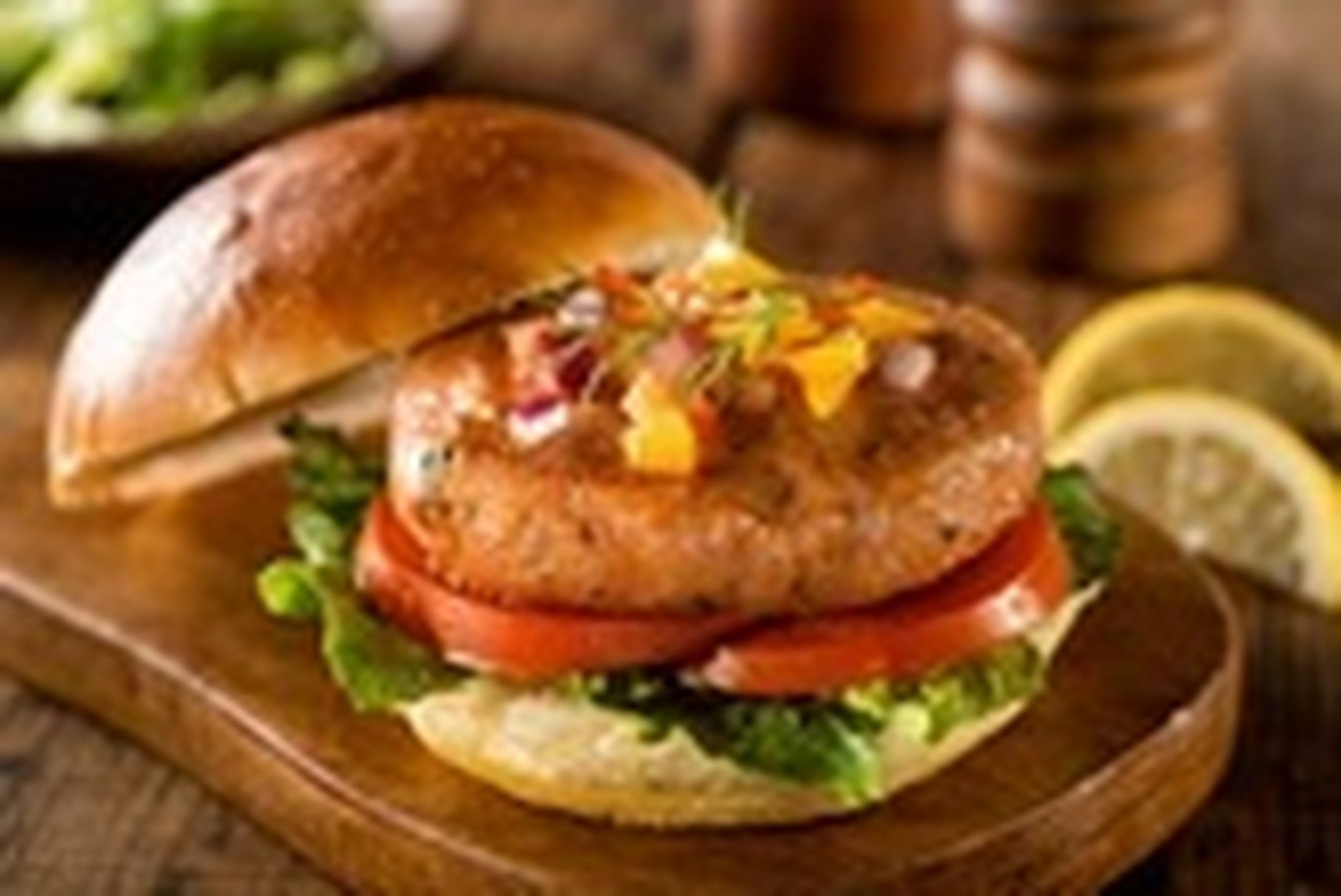 Henry & Lisas Salmon Burgers, Wild Alaskan 4 ea, Canned & Frozen Meat