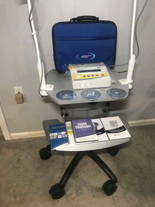 Multiradiance MR4 Cold Laser with LaserStim and Shower Emitters