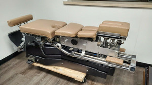 Chiropractic Table Zenith 460 Thompson Vertilift Hylo 6 mos Warranty Chiropractic Table Zenith 460 Thompson Vertilift Hylo 6 mos Warranty