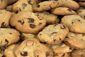 How to Make Edibles with CBD: CBD-Infused Tahini Chocolate Chip Cookies