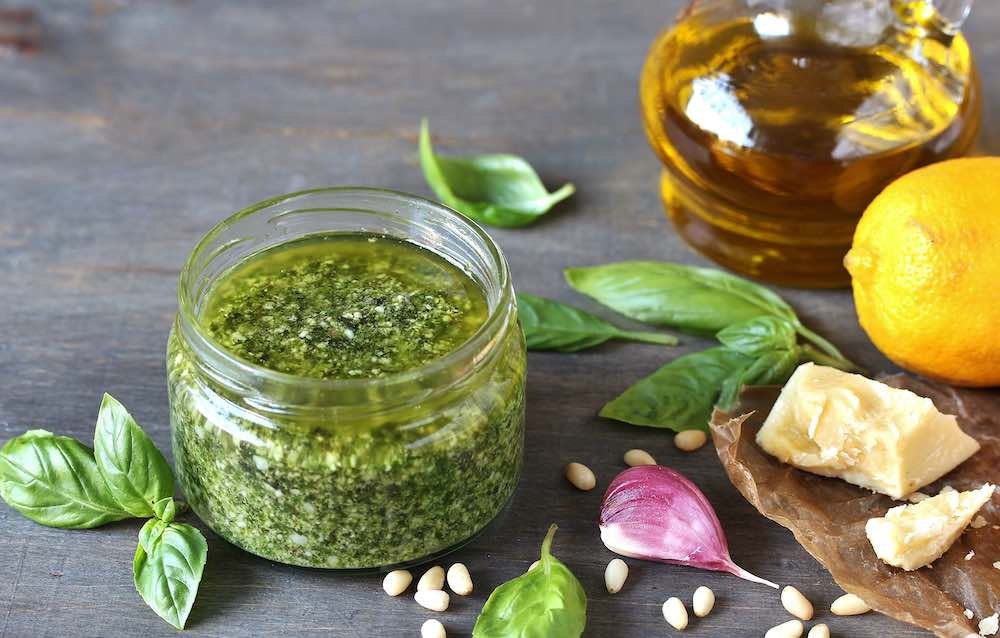 How to Make Edibles with CBD: CBD-Infused Pesto