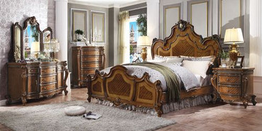 Picardy Eastern King Bed / BD01353EK