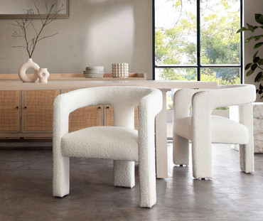 Scout Dining/Accent Chair in Ivory Boucle Fabric / SCOUTCHIV