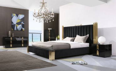 Token - Eastern King Modern Black + Gold Bed + Nightstands / VGVCBD815-BLK-BED-2NS-SET-EK