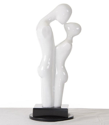 Love - Modern White Polyresin Sculpture / VGTHSZ0296-WHT